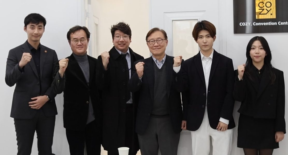 VAN 자문위원단 단체사진